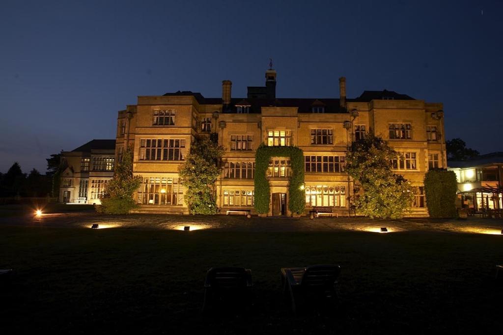 Fanhams Hall, Exclusive Collection Ware Exterior foto